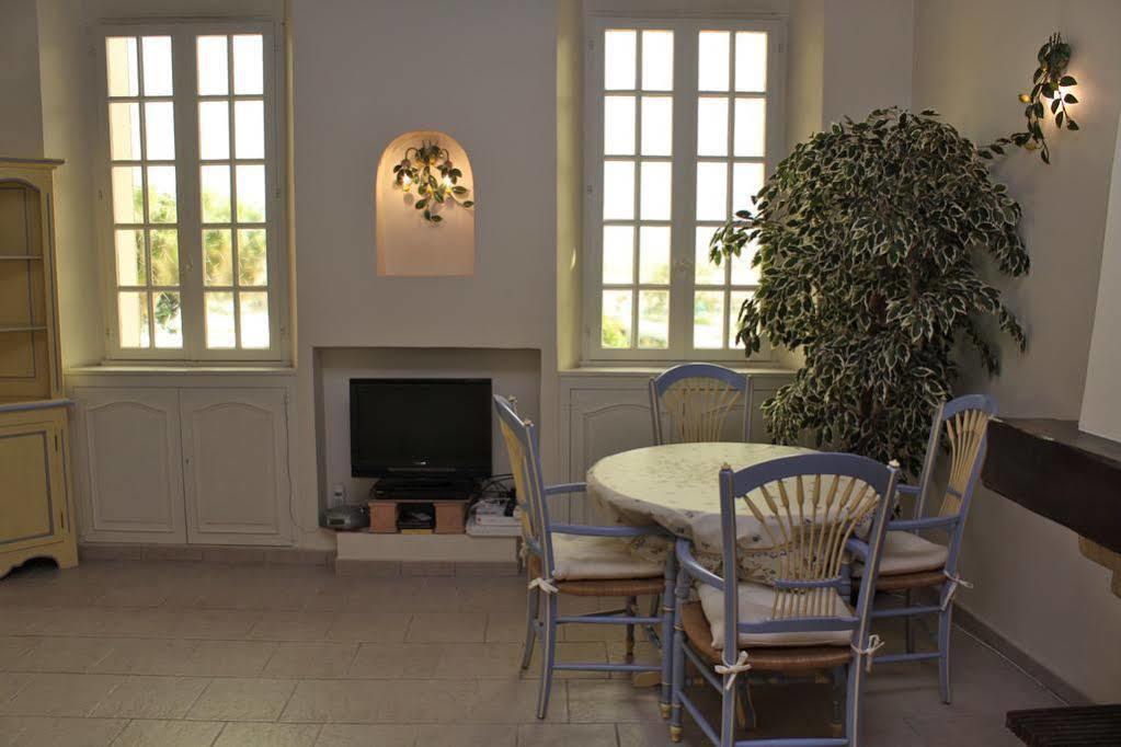 Very Charming Studio Apartment On Port In Cannes A Short Walk To Palais With Aircon And Internet 411 ภายนอก รูปภาพ