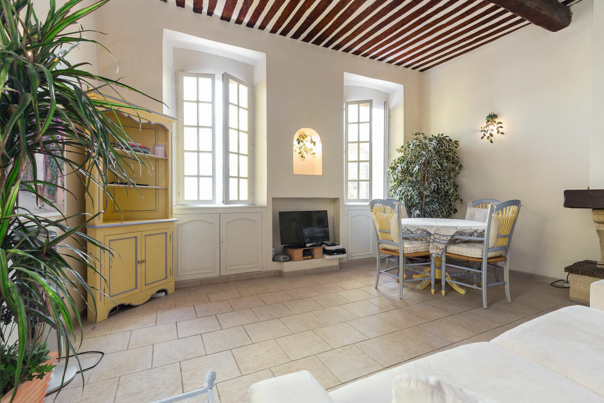 Very Charming Studio Apartment On Port In Cannes A Short Walk To Palais With Aircon And Internet 411 ภายนอก รูปภาพ